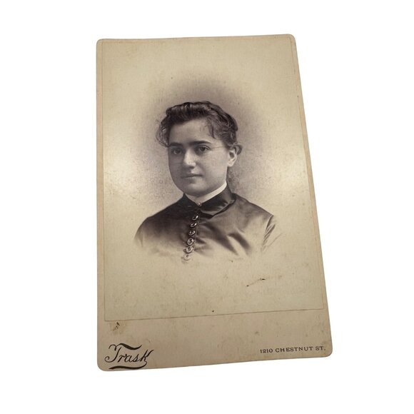 Lot of 6 Victorian Cabinet Card Photos Bogardus Notman Walzl NY NJ PA & More - Picture 8 of 8